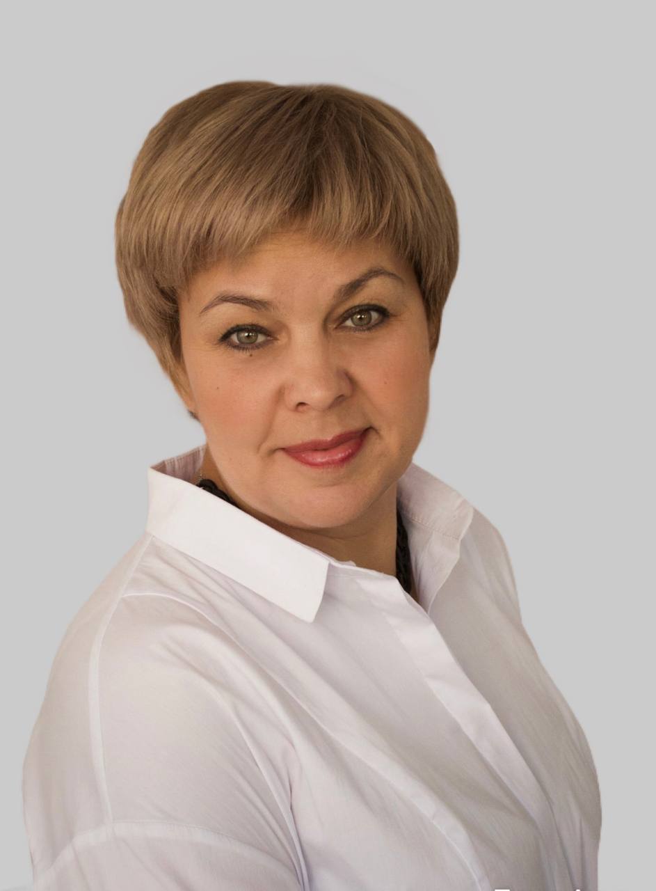 Сосненко Оксана Витальевна.